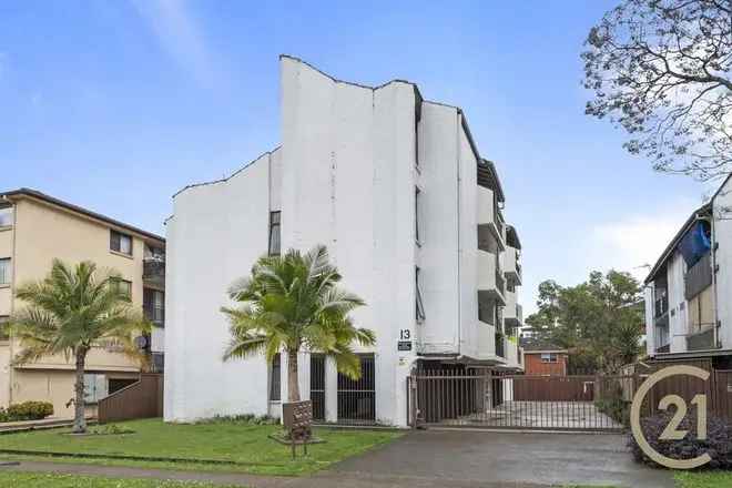 Apartment For Sale in Sydney, New South Wales