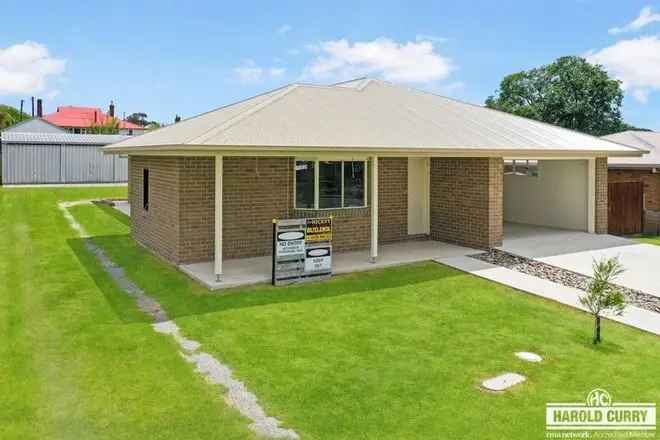 House For Sale in Tenterfield, New South Wales