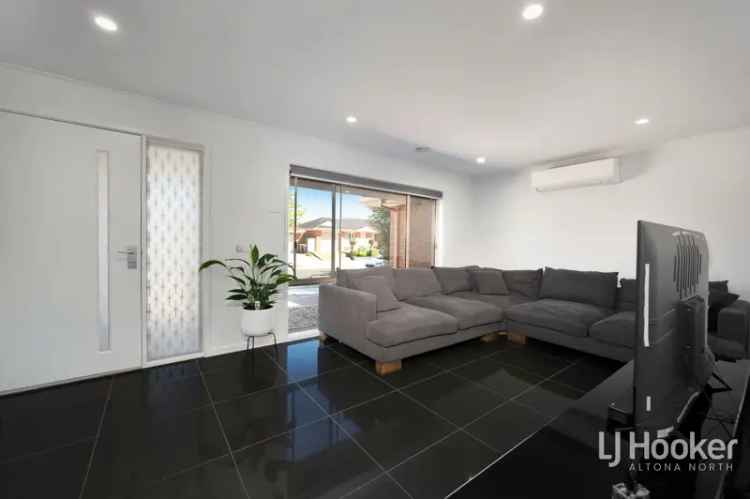 House For Sale in Melbourne, Victoria