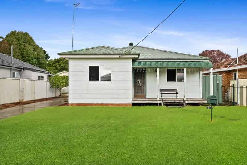Real Estate For Sale - 7 Marathon Street - Wyong , NSW