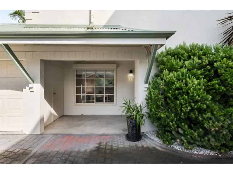 Sandy Bay Townhouse