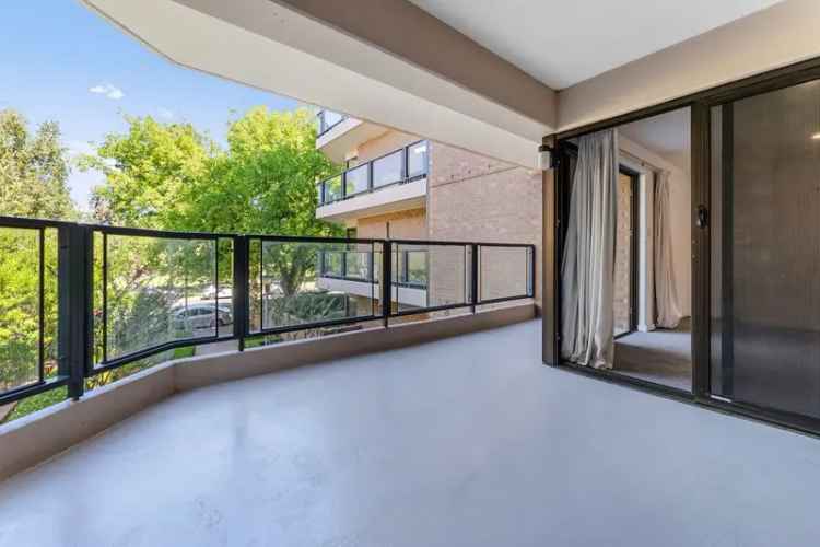 buy apartment in Adelaide with 3 bedrooms and outdoor entertaining area