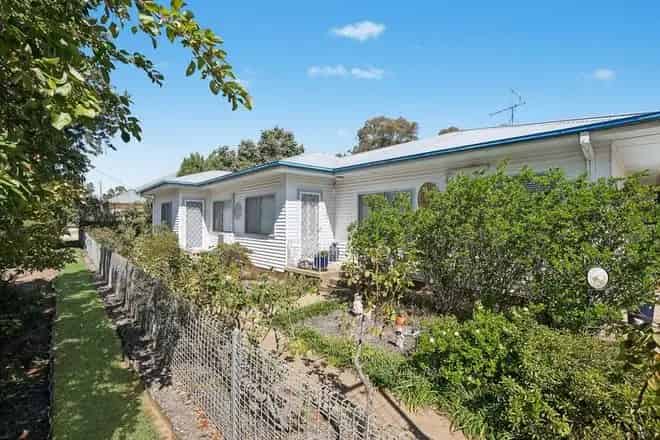 House For Sale , 9, Hume Street, Yarrawonga, Victoria