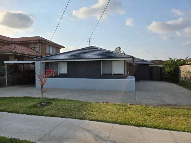 Family Home in Heart of Werribee