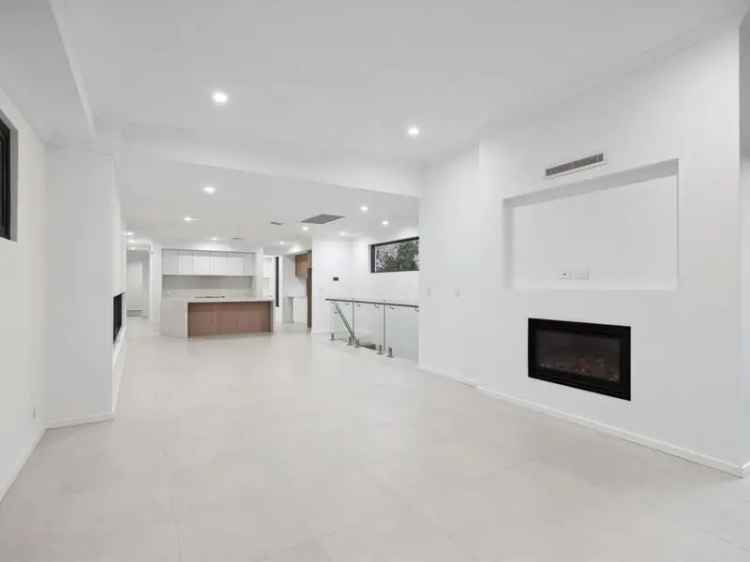 House For Sale in City of Melville, Western Australia