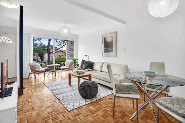 For Sale Sleek Townhouse in Cammeray with Indoor Outdoor Living