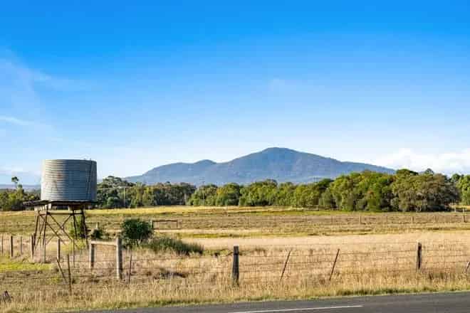 House For Sale , 84, Reflections Crescent, Lara, Victoria