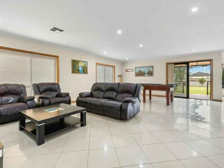 Spacious entertainer in excellent tranquil address