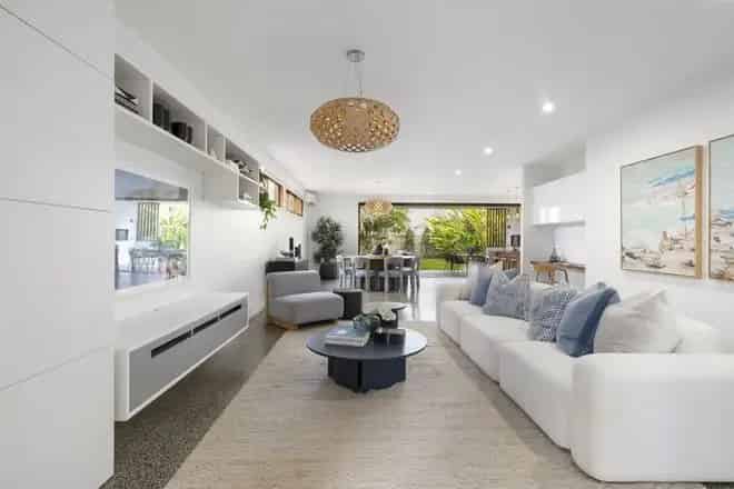 House For Sale , 16, Magdala Street, City of Brisbane, Queensland
