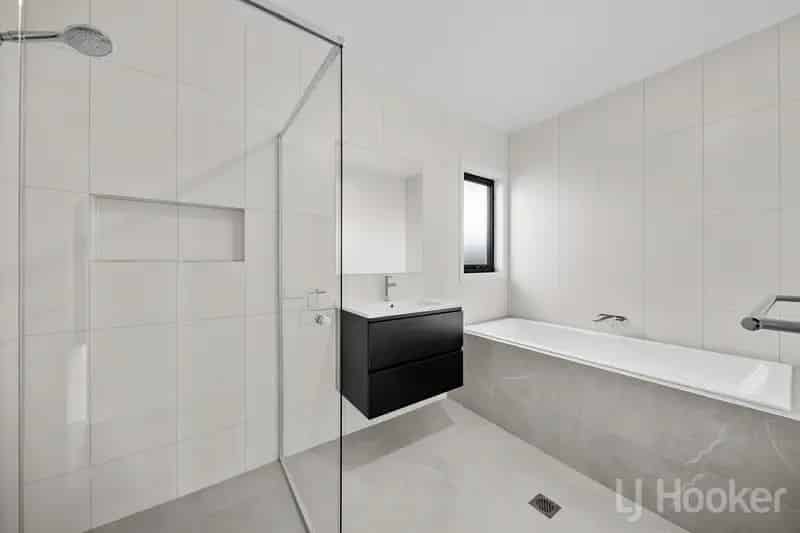 House For Sale , Googong, New South Wales
