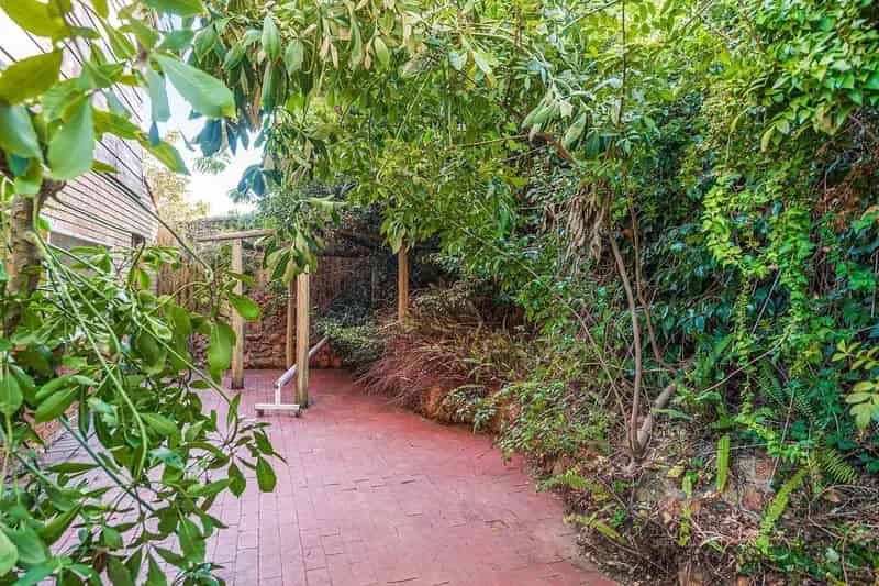 House Auction - 15 Scaddan Street, Duncraig WA 6023