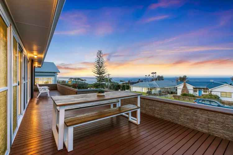 Ocean View Home with Pool Near Mollymook Beach