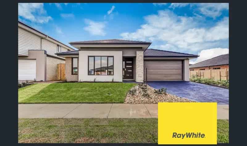 Unveil Your Dream Home at 7 Gelston St, Truganina!