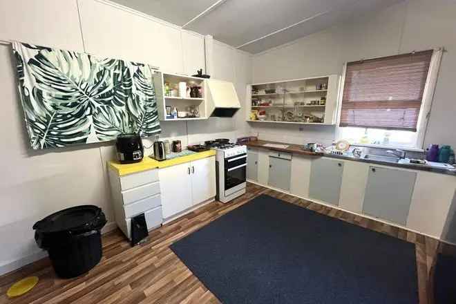 3 Bedroom Home in Wonthella - Perfect for First Home Buyers and Investors