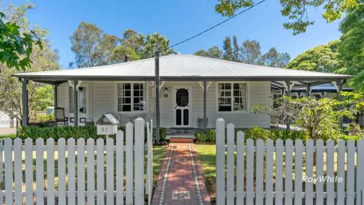 For Sale Beautifully Restored Cottage in Milton with Airbnb Potential