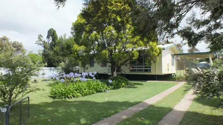 House For Sale in Warwick, Queensland