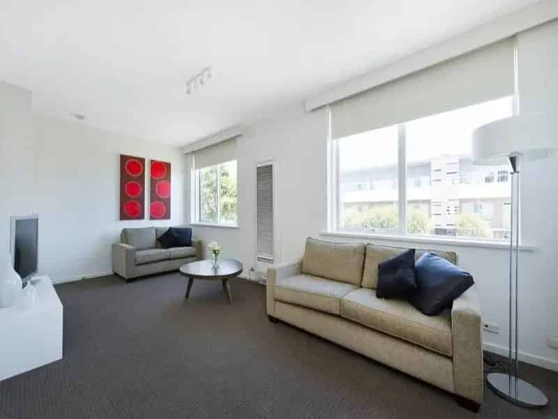 2 rooms apartment of 137 m² in Melbourne