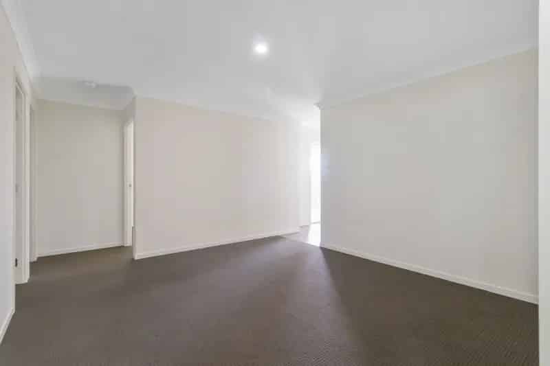 Real Estate For Lease - 23 Augusta Close - Heddon Greta , NSW