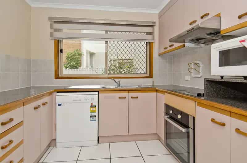 House For Sale , 180, Alexandra Road, City of Brisbane, Queensland
