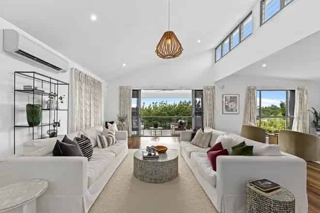 House For Sale , 40, Royal Parade, City of Brisbane, Queensland