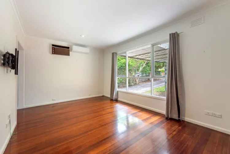 4 Bedroom 215m² House in Wollert Melbourne