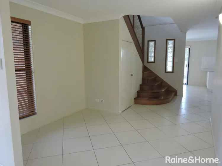 Rent Townhouse in a Secure Complex with Modern Features