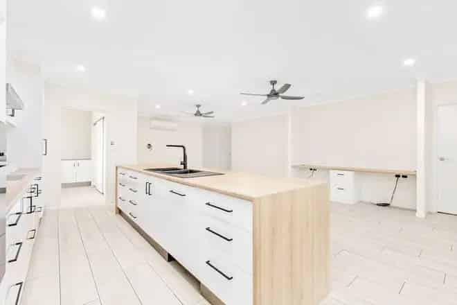 House For Sale , Central Highlands Regional, Queensland