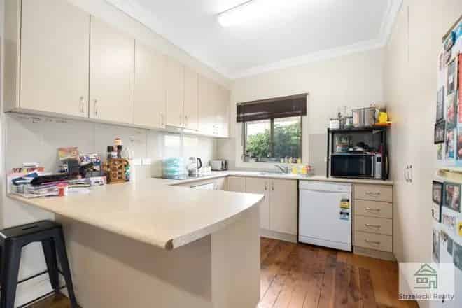 House For Sale , 2, Kingsford Street, Moe, Victoria