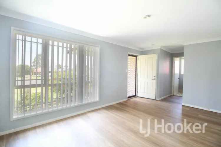 House For Rent in Sanctuary Point, New South Wales