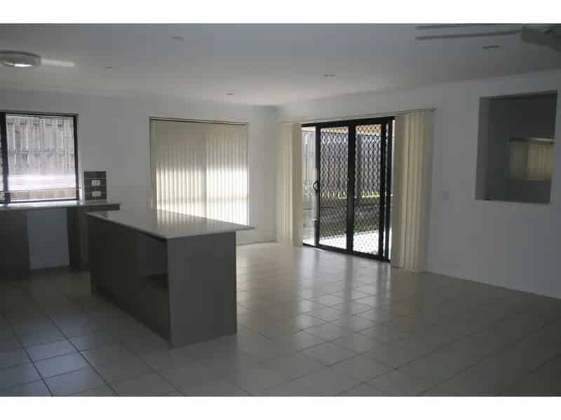 Real Estate For Lease - 24 Flametree Street - Berrinba , QLD