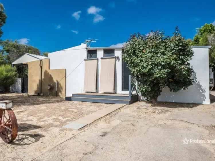 House For Sale in Geraldton, Western Australia