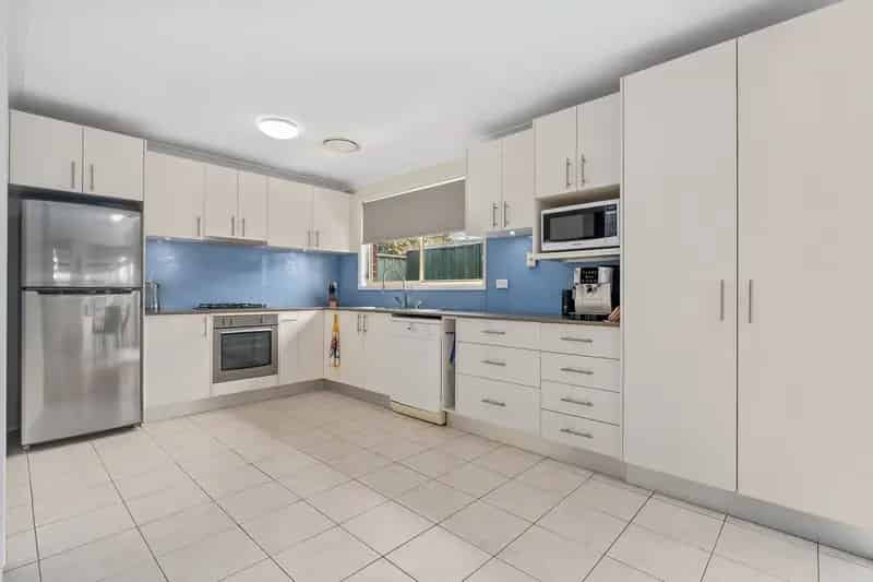 42 Tamworth Crescent, Hoxton Park NSW 2171 - House Auction