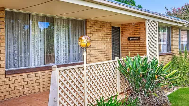 House For Rent , 8, Mirool Street, Tamworth, New South Wales