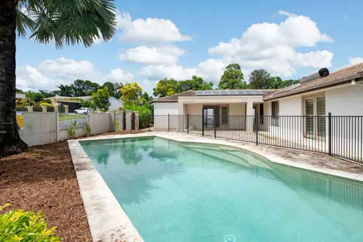 Mermaid Waters Renovation Opportunity Prime Location Large Pool