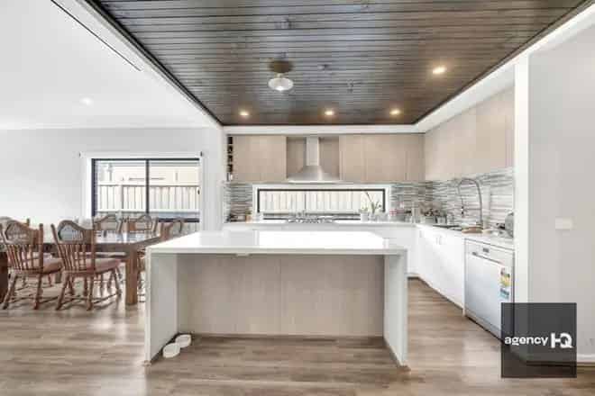 House For Rent , 5, England Street, Melbourne, Victoria