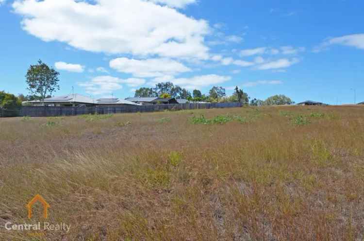 VACANT LAND IN BARRY ESTATE