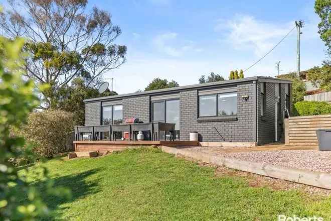 House For Sale in Devonport, Tasmania