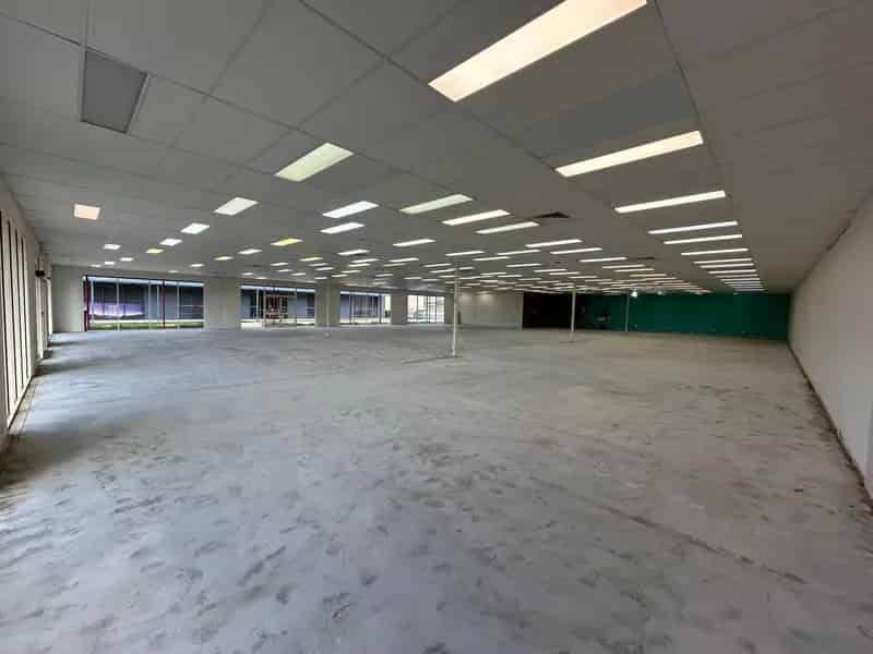 125 Boat Harbour Drive, Pialba QLD 4655 - Retail For Lease