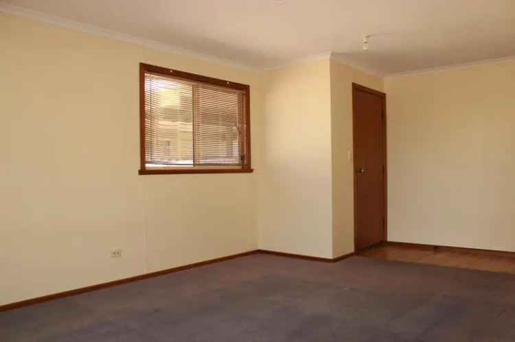 House For Rent in Roxby Downs, South Australia