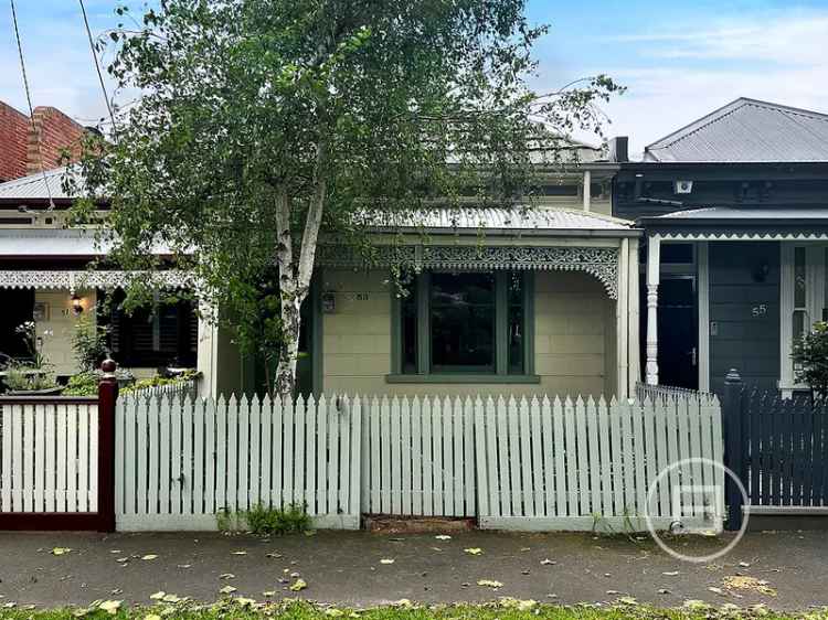 House For Sale in Melbourne, Victoria