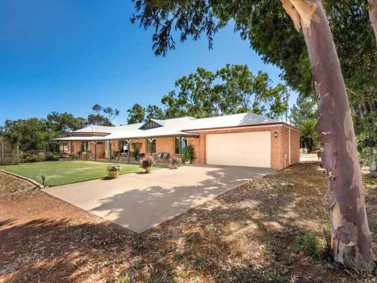 House For Sale in Geraldton, Western Australia