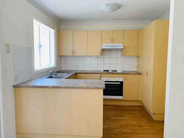 3 Bedroom Townhouse for Lease Macquarie Fields NSW