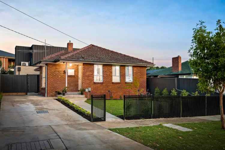 Residential For Sale in Melbourne, Victoria