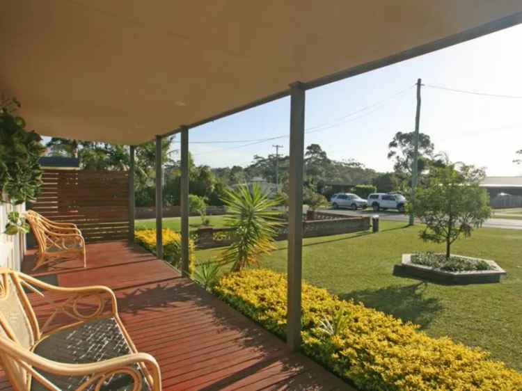 2-Bedroom House South Sussex Private Backyard Shed