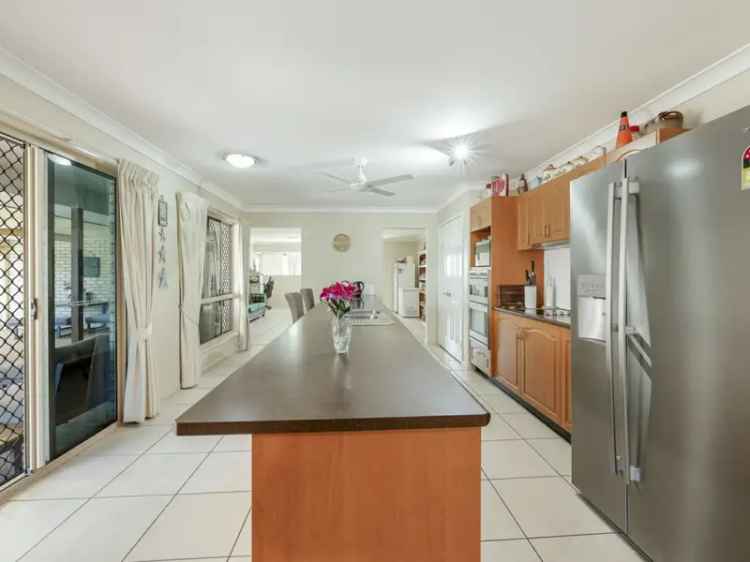 Buy House in Family Friendly Location with Spacious Design and Pool