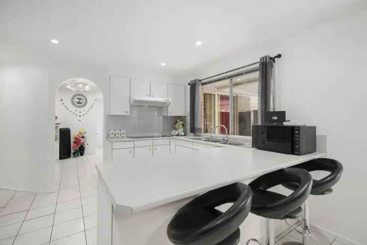 3 Bed Home Granny Flat Potential 658.9sqm Minto