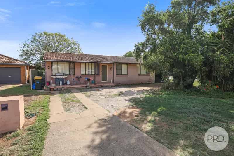 Large Family Home With Loads of Potential