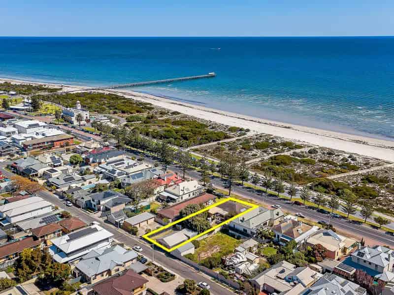 Rent Beachfront Property in Semaphore with Sea Views and Redevelopment Potential