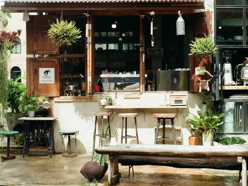 Own a Stunning Waterfront Licensed Restaurant & Cafe