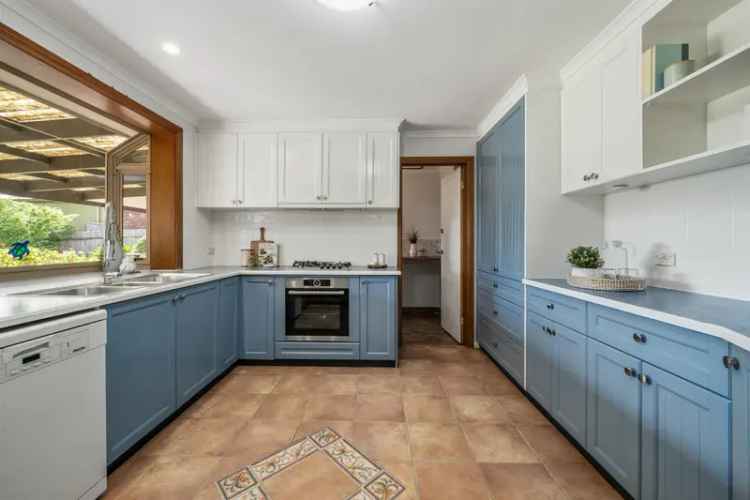 House For Sale in District of Tuggeranong, Australian Capital Territory